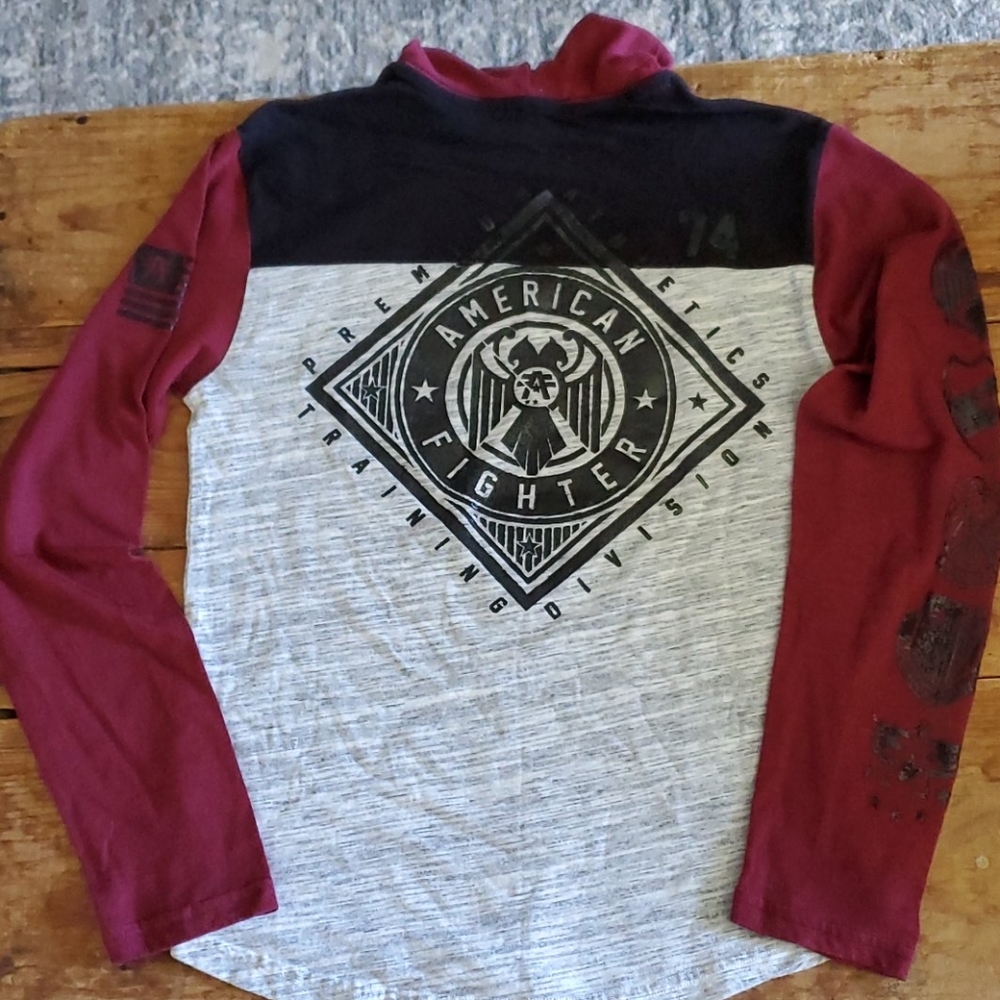 American Fighter Long Sleeve T-Shirt Medium Boys